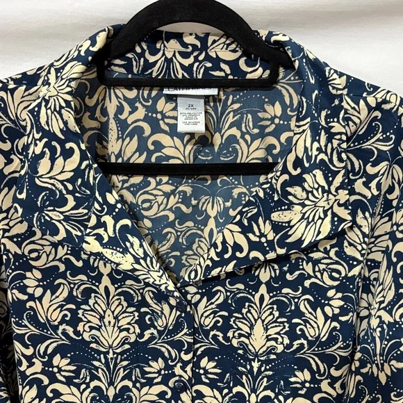 Catherines Navy and Cream Floral Damask Tunic - Picture 3 of 7